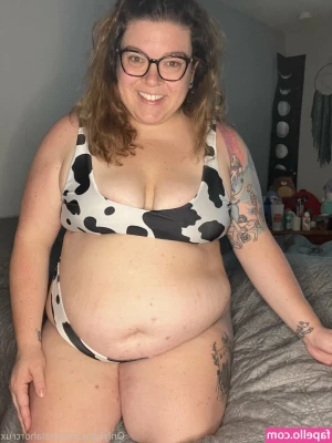 hela.stoned.bbw [ hela-stoned-bbw ] - SEXY PHOTOS : LOU ON THE BEACH 2/2