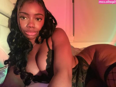 Camilleownsyou - A little pool table fun 🎱 I love the balls! Photos by Pedsrmeds