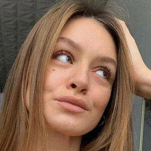 Stefani S