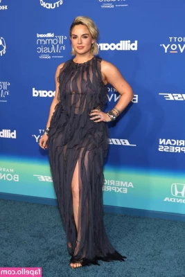 Jojo Levesque [ jojo-levesque ] - I had a custom made with my natural legs so naturaly I decided to