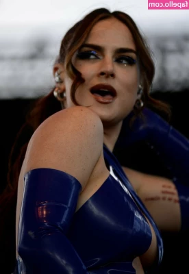 Jojo Levesque [ jojo-levesque ] - he knows I've been watching more porn lately so he gave me exactly