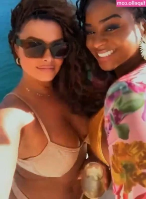 Joy Taylor [ joy-taylor ] - Shaky