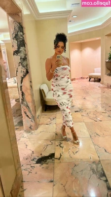 Joy Taylor [ joy-taylor ] - Comment below what you think my favourite position is