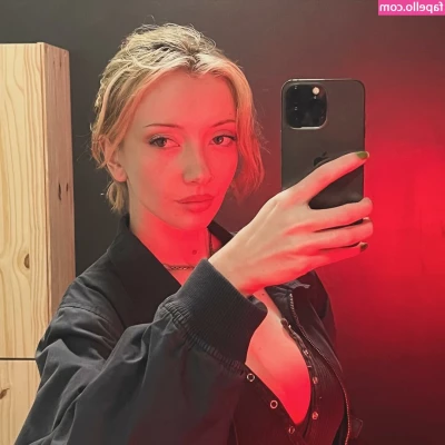 onlyzaboomafoo - If you had paid for this hotel room you wouldn t need to pay a
