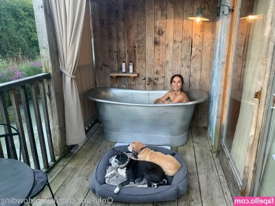leilanidowding - The videos with the watermark will be posted for all to see.  The one
