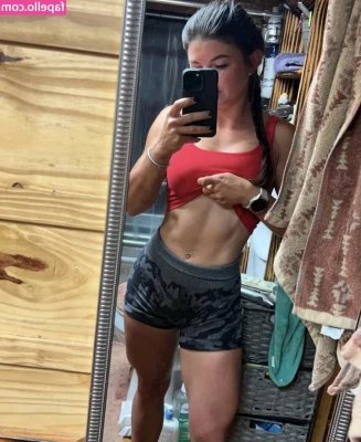 Hannah Barron [ hannah-barron ] - So very ass hot 🥵