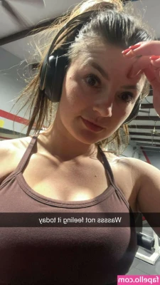 Hannah Barron [ hannah-barron ] - Teaser of what’s in your DM’s☺️