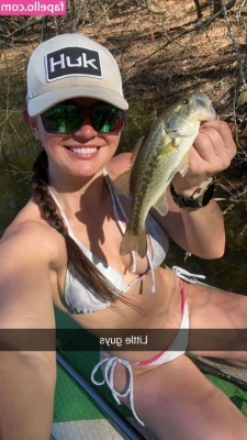 Hannah Barron [ hannah-barron ] - On hi, here's me post getting deliciously t-rtured by
