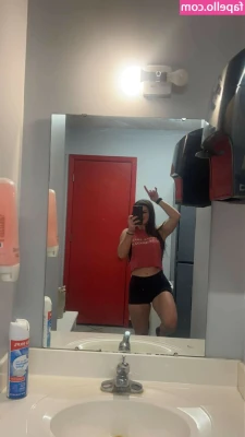 Hannah Barron [ hannah-barron ] - Some sexy lingerie vids for ya, If you like these ill post lots more