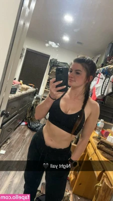 Hannah Barron [ hannah-barron ] - here’s sum slutty gamer pics <3 already enjoying me sum eyes of