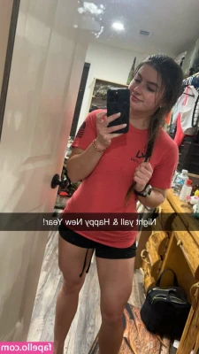 Hannah Barron [ hannah-barron ] - Mommy has a teaser for you. Enjoy this vid of