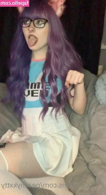 peachykxtty - A little anime outfit😈 double Penetration at the same time too