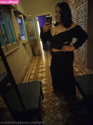 devilishbitch - I went skating yesterday 😋
