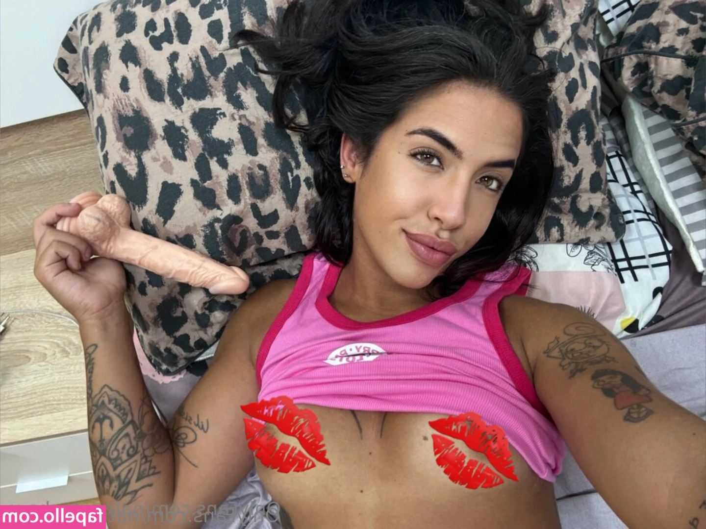 nati.natasha.x [ nati-natasha-x ] - How about I moan your name in a custom video? Ask me how to get one!