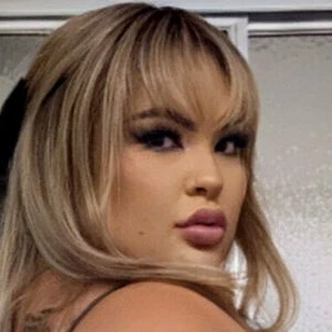 Milani Asian Queen