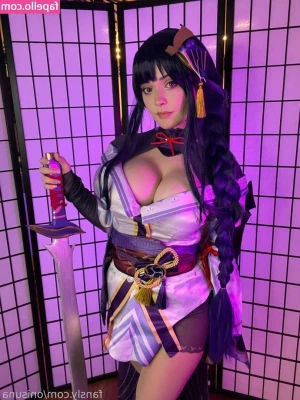 onisuna [ onisuna-53 ] - Upcoming video / hitting my pecs with this oversized dildo since I