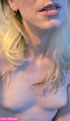 yandere_maddy [ yandere-maddy ] - I masturbate with soap, just thought I’d cum clean 💦💦💦😜