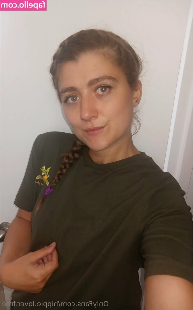 beandinifree - I hope you are all having a wild weekend