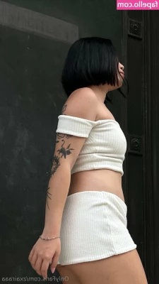 zxairaaa - PEEK A BOOB