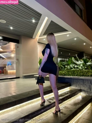 paisleeparker - how bad do you want me today??