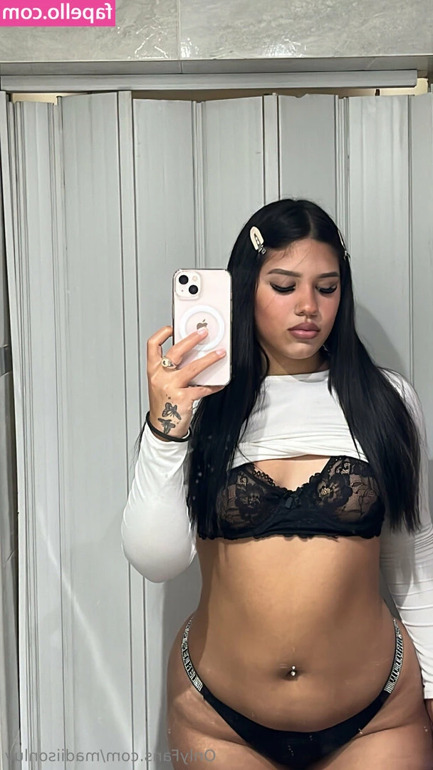 madiisonluv - ju202  ju202  ju202   Hi baby  do you want to play for a while with
