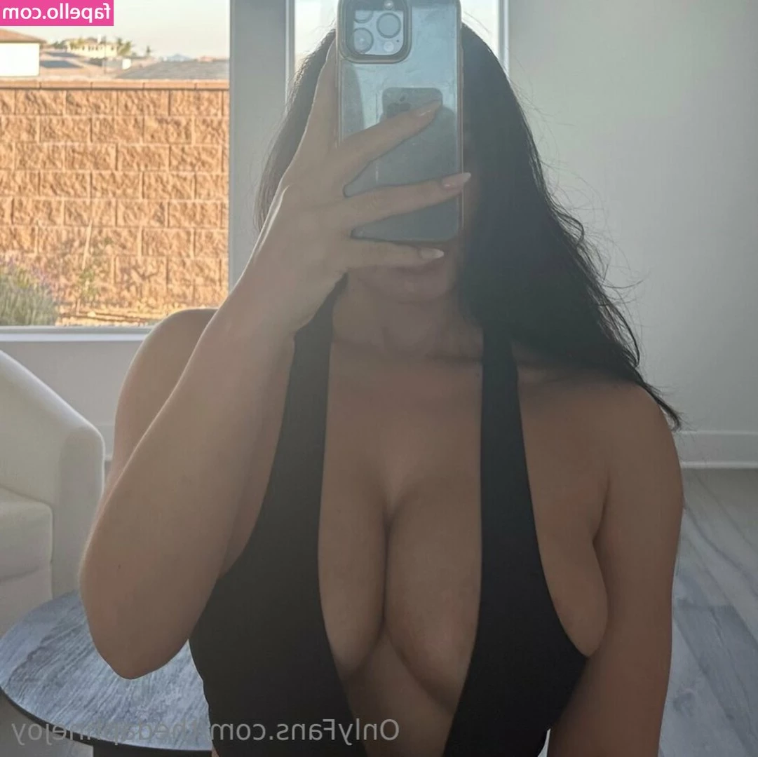 DaphneJoy [ daphnejoy-6 ] - watch me try out my new toy 😍 for the first time too! it won't