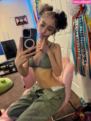 angelicaaaaa [ angelicaaaaa-3 ] - So if youre hairy  have a beard and fat booty  I m probably trynna