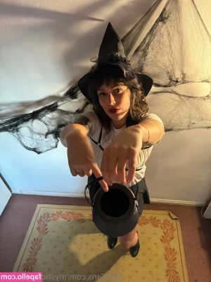 mystical.goddess [ mystical-goddess ] - I m excited for my new rope  it just arrived