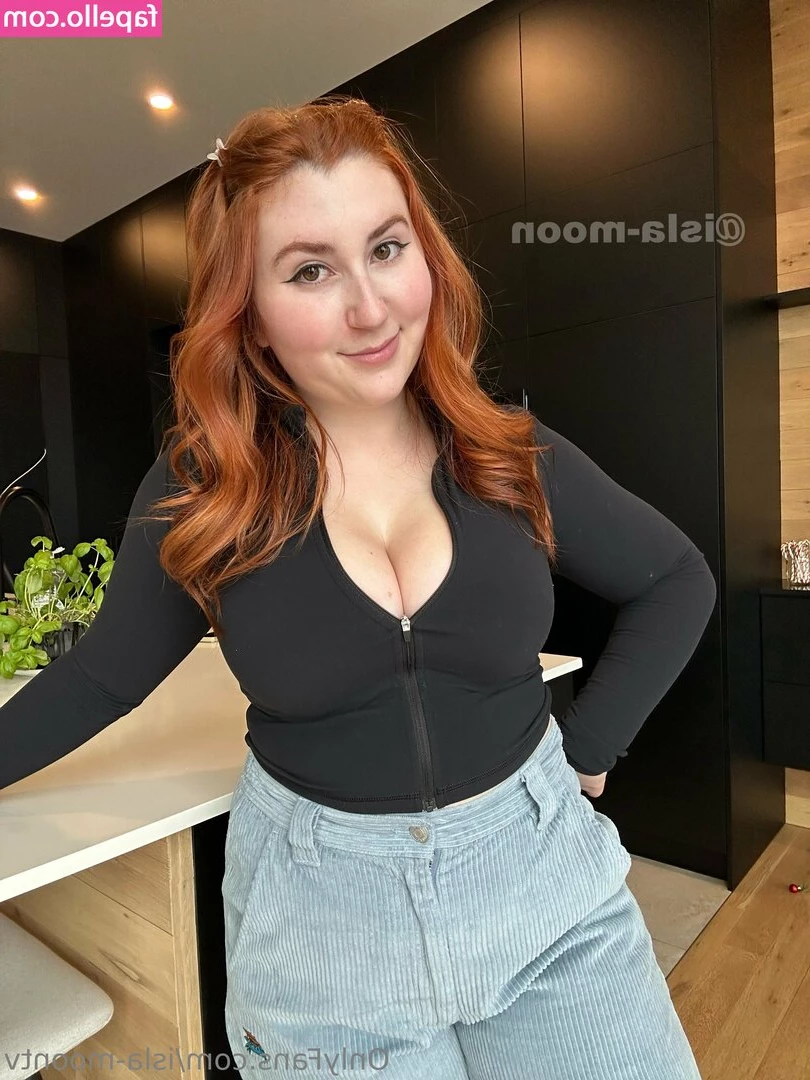 isla-moontv [ isla-moontv-1 ] - ready for more action  X i would be preferred to be yours