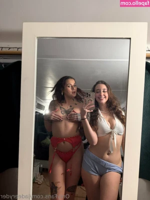 jadeeryder - HOOTERS GIRL 🦉 🍗