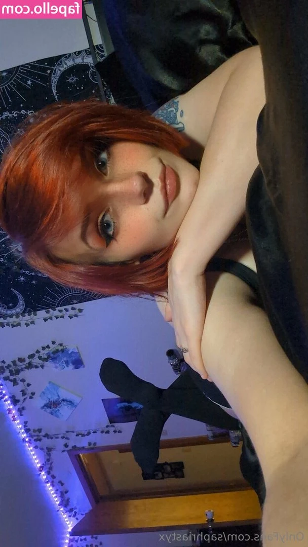 saphriastyx - Striptease JOI🍑😜 I’m wanting your cock babe!!!