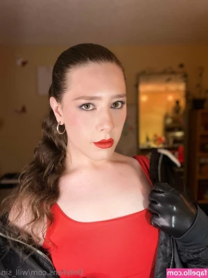 will_sin [ will-sin ] - When you re traveling with family so you have to take spicy pics in