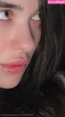 ameliastorm - Hi, my little plaything, all you have to do is keep your dick hard