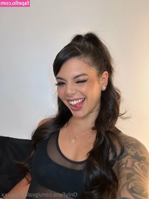 gvalentinaxxx - REY SKYWALKER  Star Wars  1 2 Complete Photo Set Enjoy 10 pics posing