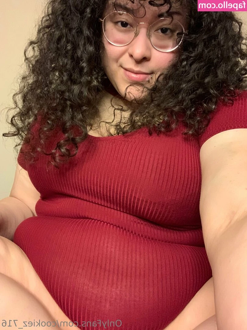 cookiez_716 [ cookiez-716 ] - I move out tomorrow so I haven't been posting much because of packing