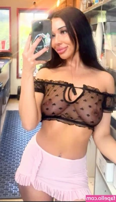 Baristajuicyj - message me privately for the n00d version 😈