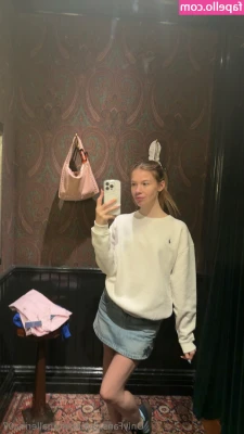 elvitaballerina07 - Its getting hot here on my place will u recive me at home iff u are