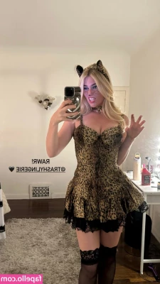 Carlie Whalen [ carlie-whalen ] - I ll suck your juicy cock in this position