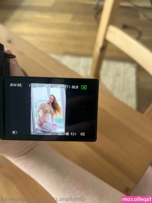auroraphoenix4 - Good morning let's play 💦🥒