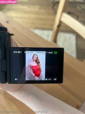 auroraphoenix4 - Dessous du X, les complexes chez les femmes et update téléphone