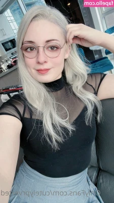 cutelyprverted - Definitely getting a bigger car…