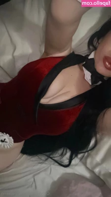 vipvixenn - I want your opinions on content too  What would you like to see  I ll