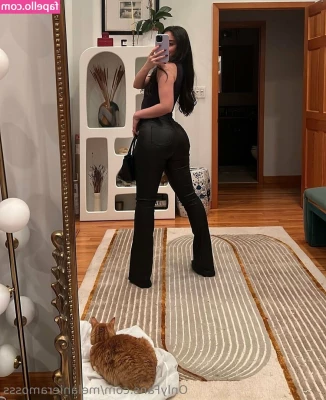 melanieramosss - Piece Of Me