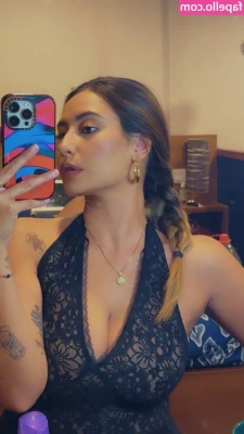 Mutiara Hazle [ mutiara-hazle ] - Todas tenemos un bandido que nos revienta el culo , & este es el