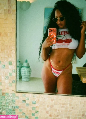 Angela Simmons [ angela-simmons ] - I Caught You Staring Again 😏😍