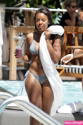 Angela Simmons [ angela-simmons ] - Just finished filming a new selfsuck vid, since everyone loved the