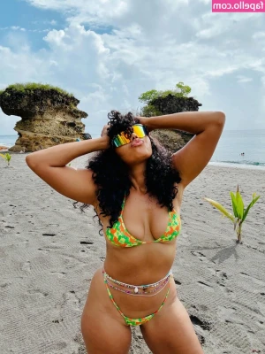 Angela Simmons [ angela-simmons ] - Y'all imma be honest I don't think it's possible for me to both be
