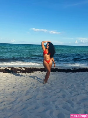 Angela Simmons [ angela-simmons ] - Talk to me nice