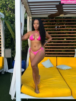 Angela Simmons [ angela-simmons ] - Stream started at 10/27/2019 08:57 pm