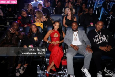 Angela Simmons [ angela-simmons ] - Quieres ver en que termina